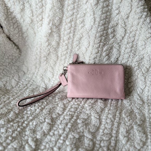 Vintage Coach Y2K Light Pink Pebbled Leather Wristlet Wallet Double Zipper - Picture 3 of 11